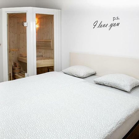 Sauna - Flexible Selfcheckins 6 - Zagreb - Garage - Electric Vehicle Ccharger - Loggia - New - Luxury - Apartments Repinc 6 Zewnętrze zdjęcie